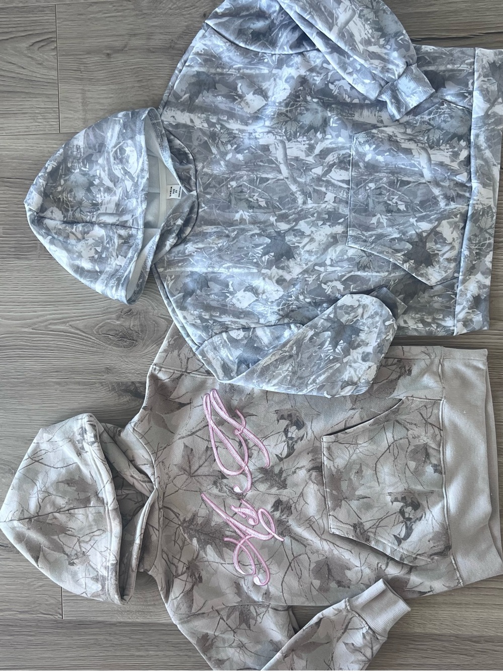 Light Gray & Beige Camouflage Hoodies girls size small